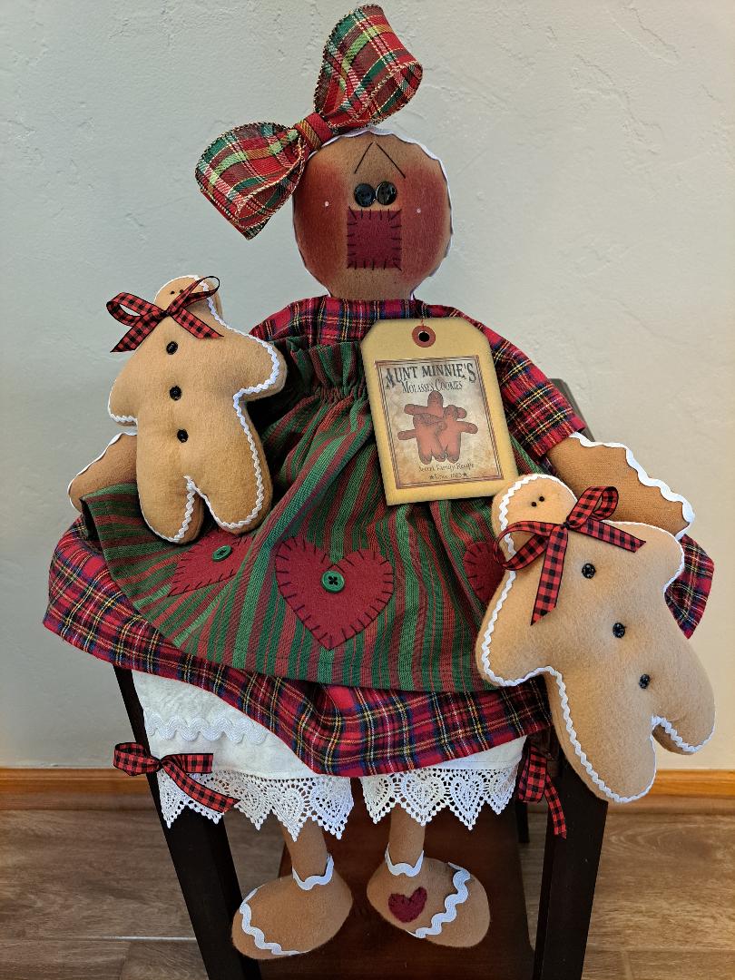 I LOVE GINGERBREAD (FINISHED DOLL)
