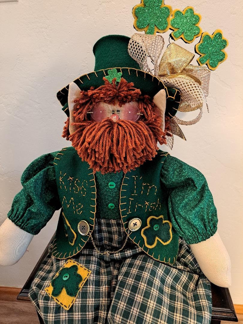 Kiss Me, I'm Irish, FINISHED DOLL, Handmade, Created by My Darlin Dolls, Home Decor, Irish Doll, Primitive Country Rag Doll, Holiday