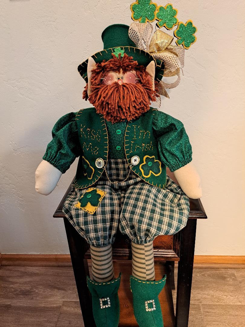 Kiss Me, I'm Irish, FINISHED DOLL, Handmade, Created by My Darlin Dolls, Home Decor, Irish Doll, Primitive Country Rag Doll, Holiday